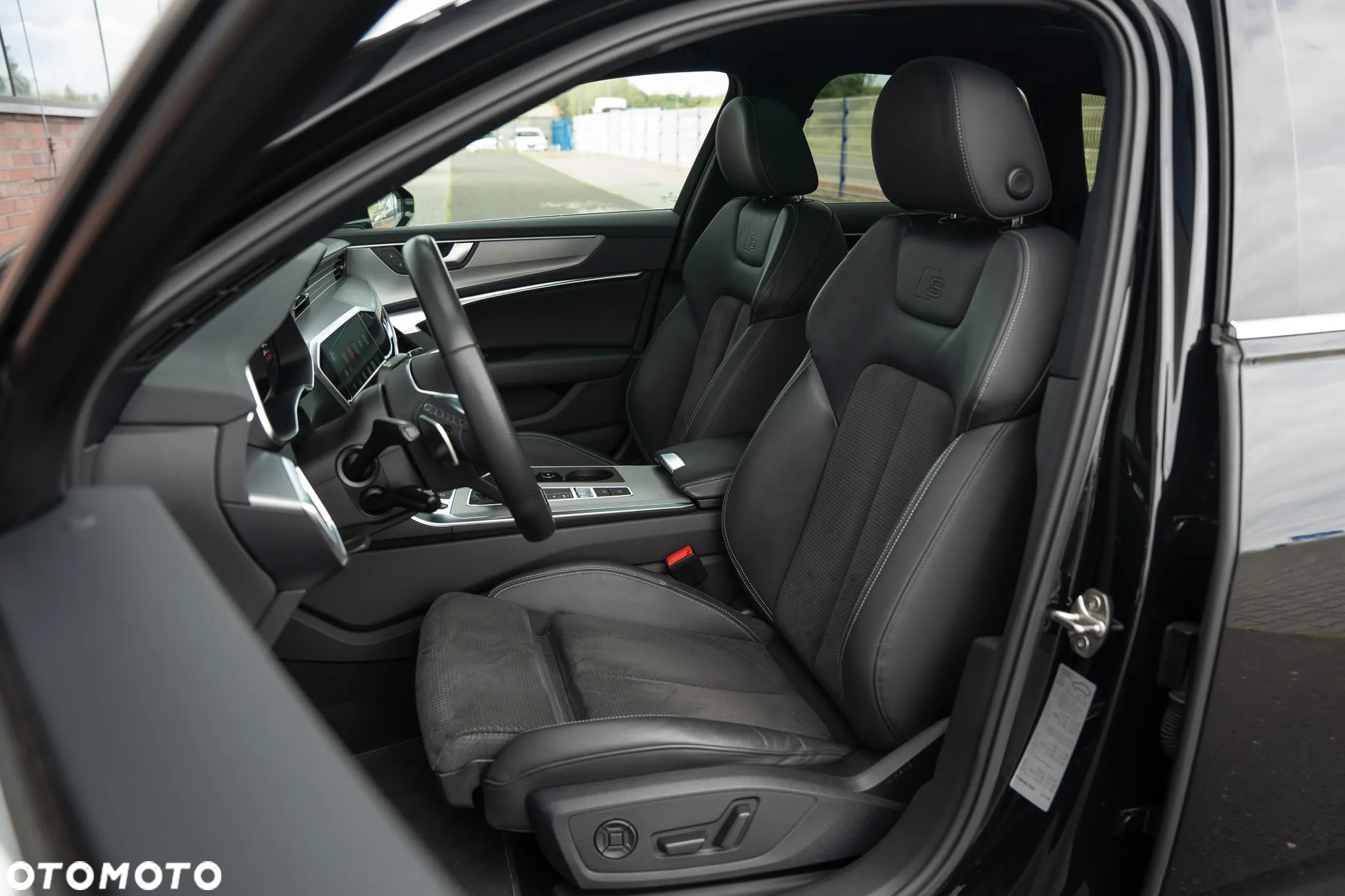 Audi A6 - 24