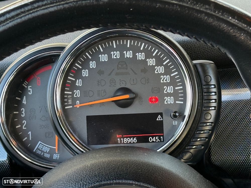 MINI 5 Portas One D - 5