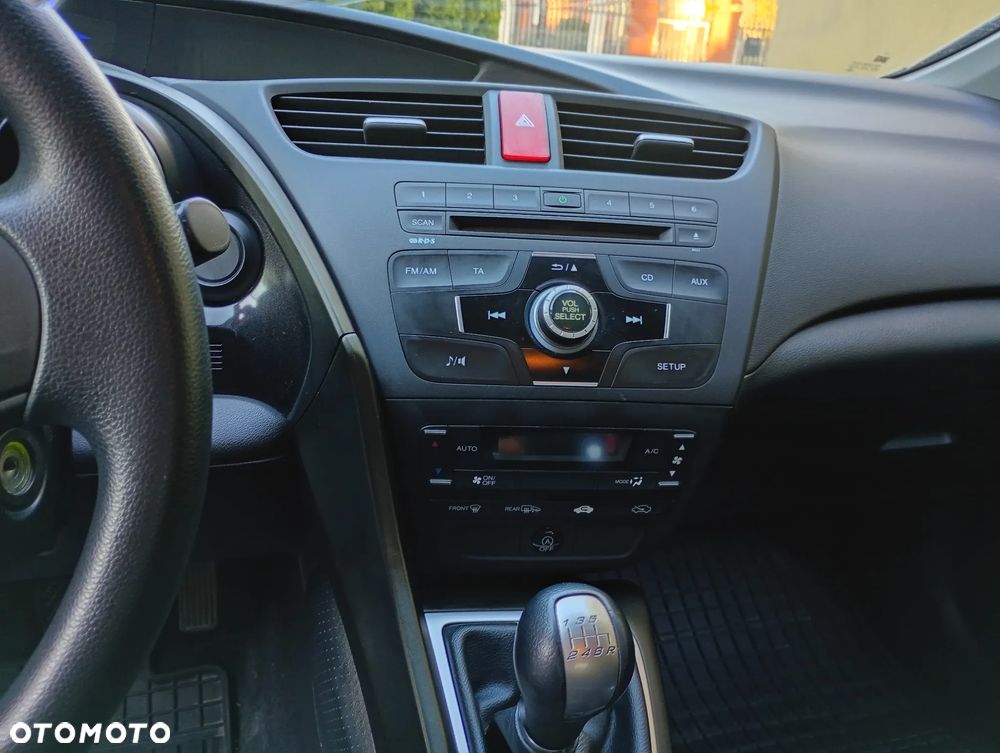 Honda Civic 1.4 i-VTEC - 20