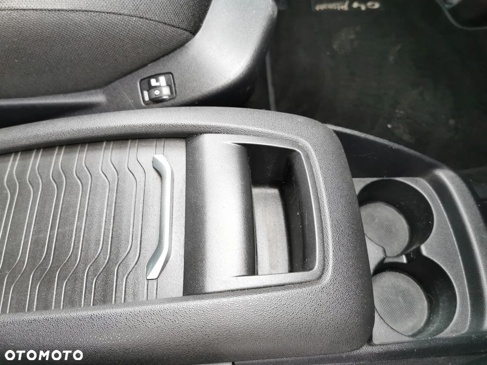 Citroën C4 Picasso BlueHDi 120 EAT6 FEEL - 17