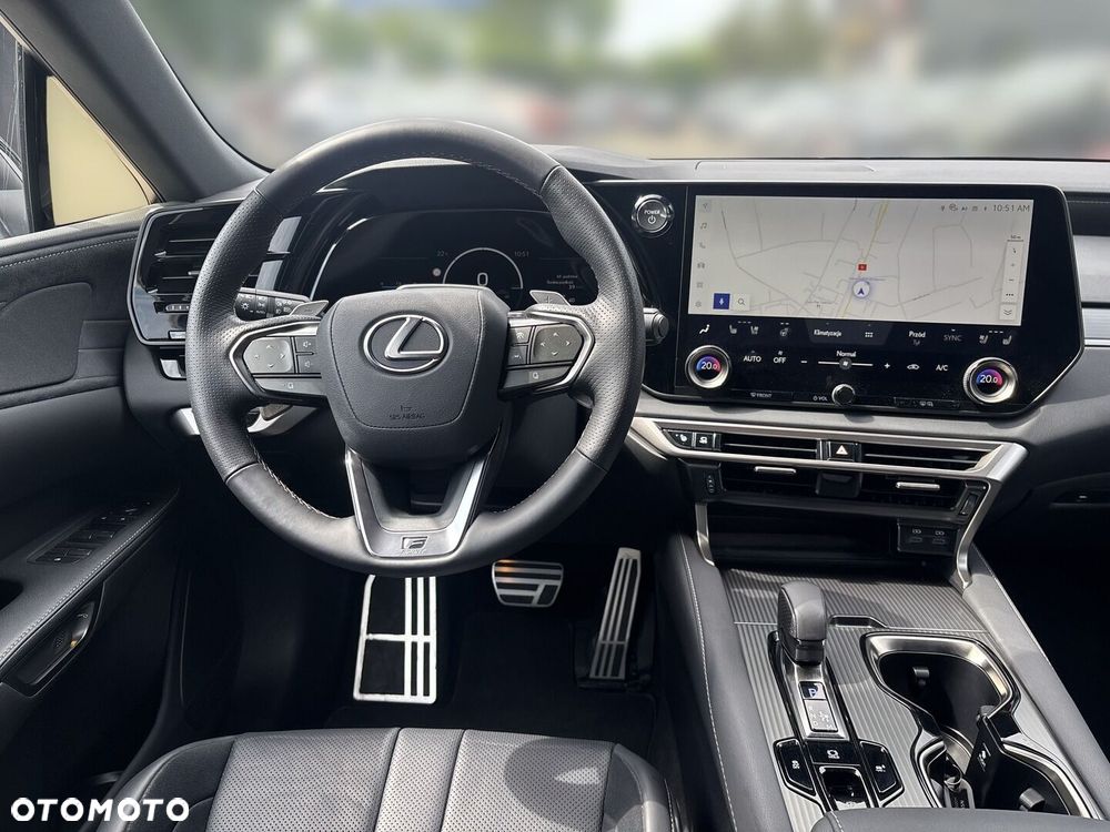 Lexus RX - 9