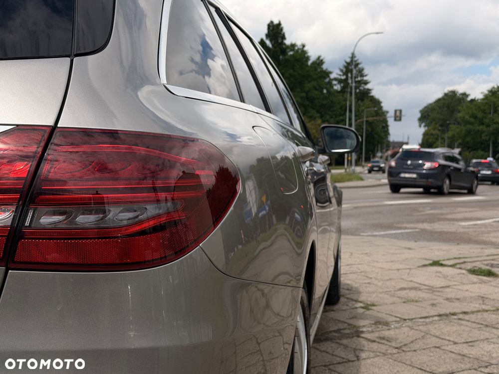 Mercedes-Benz Klasa C 220 d 4MATIC 9G-TRONIC - 10