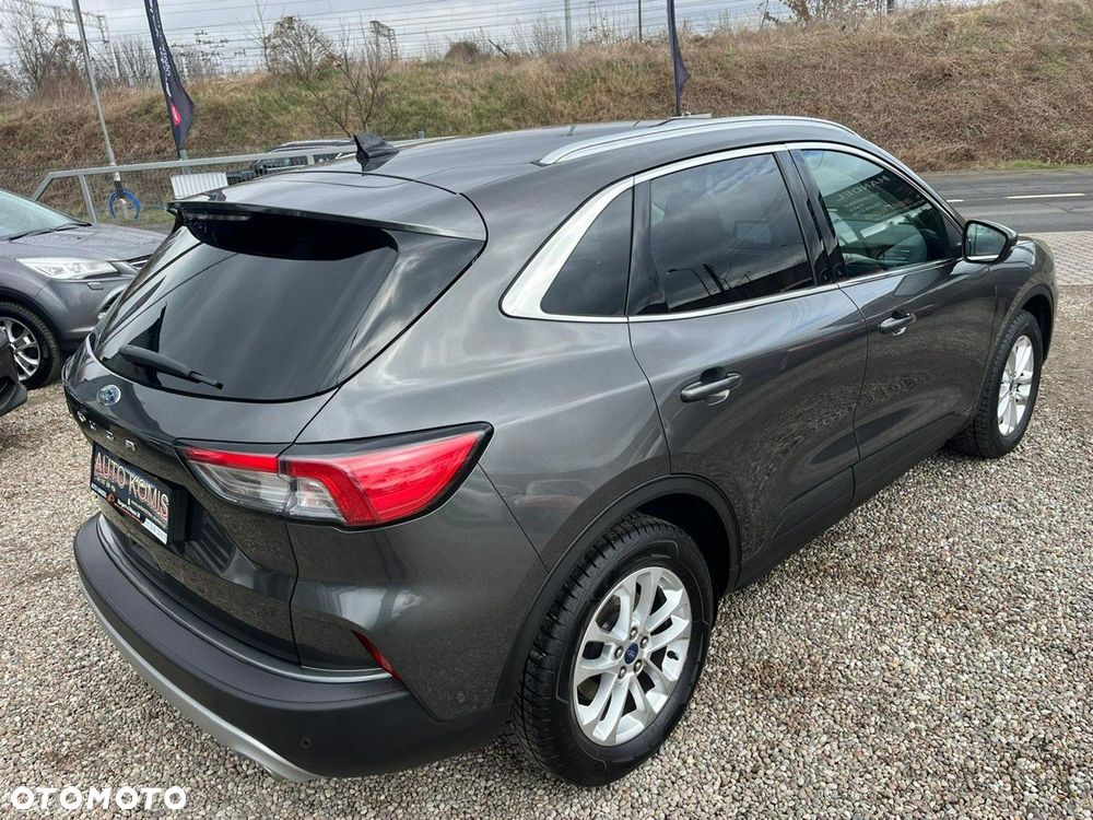 Ford Kuga - 22