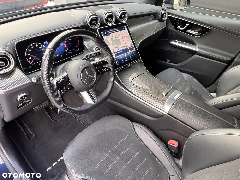 Mercedes-Benz GLC 300 4Matic 9G-TRONIC AMG Line Advanced - 14
