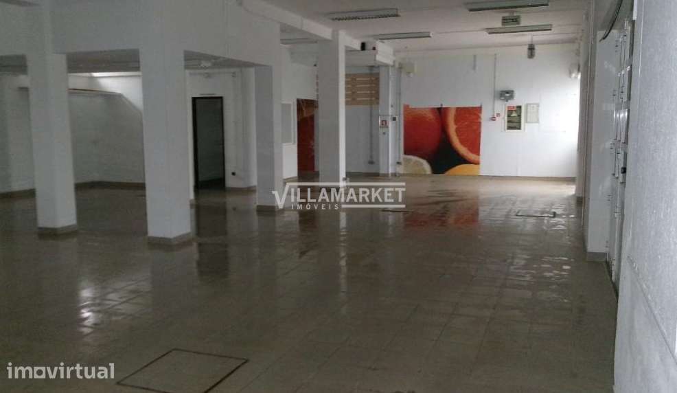 Conjunto de 2 lojas interligadas da banca totalizando 222 m2 de área s - Grande imagem: 5/10