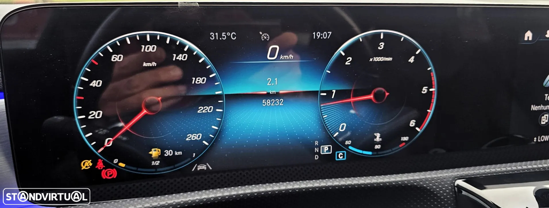 Mercedes-Benz CLA 180 d Shooting Brake AMG Line Aut. - 12