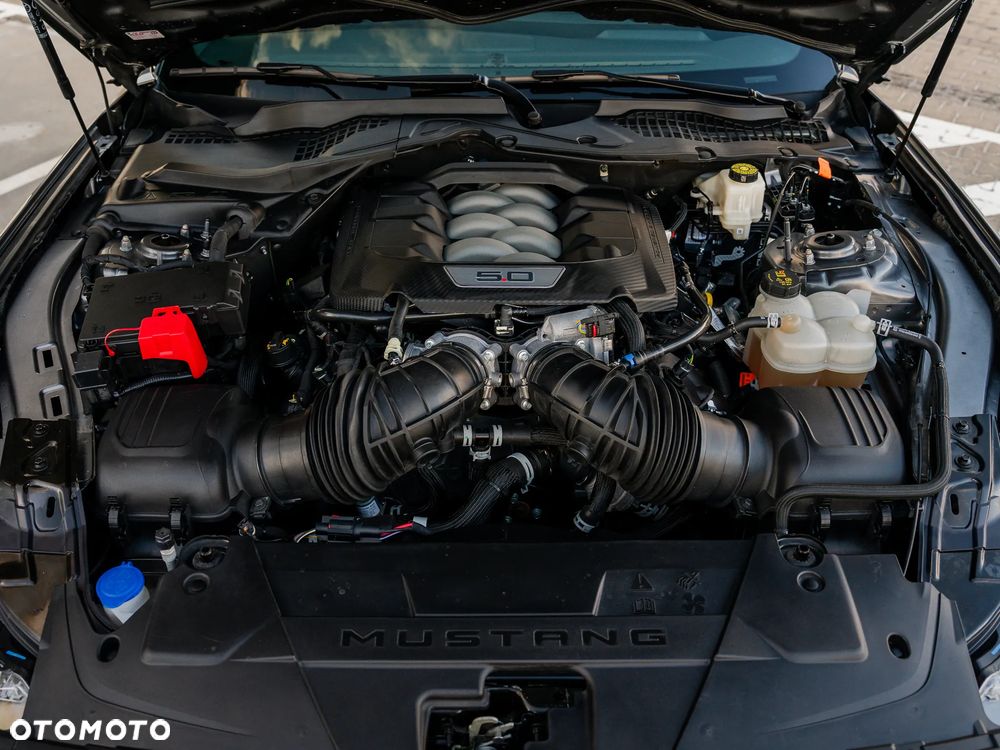 Ford Mustang - 22
