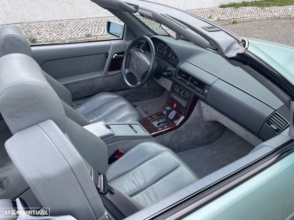Mercedes-Benz SL 500 Standard - 35