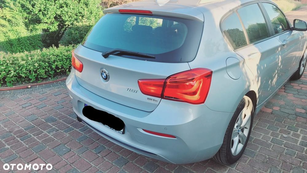 BMW Seria 1 118i Sport Line - 2