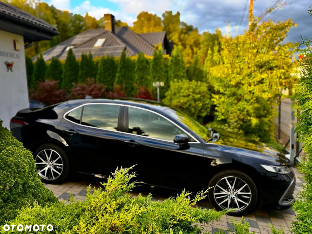 Toyota Camry 2023 photo 5