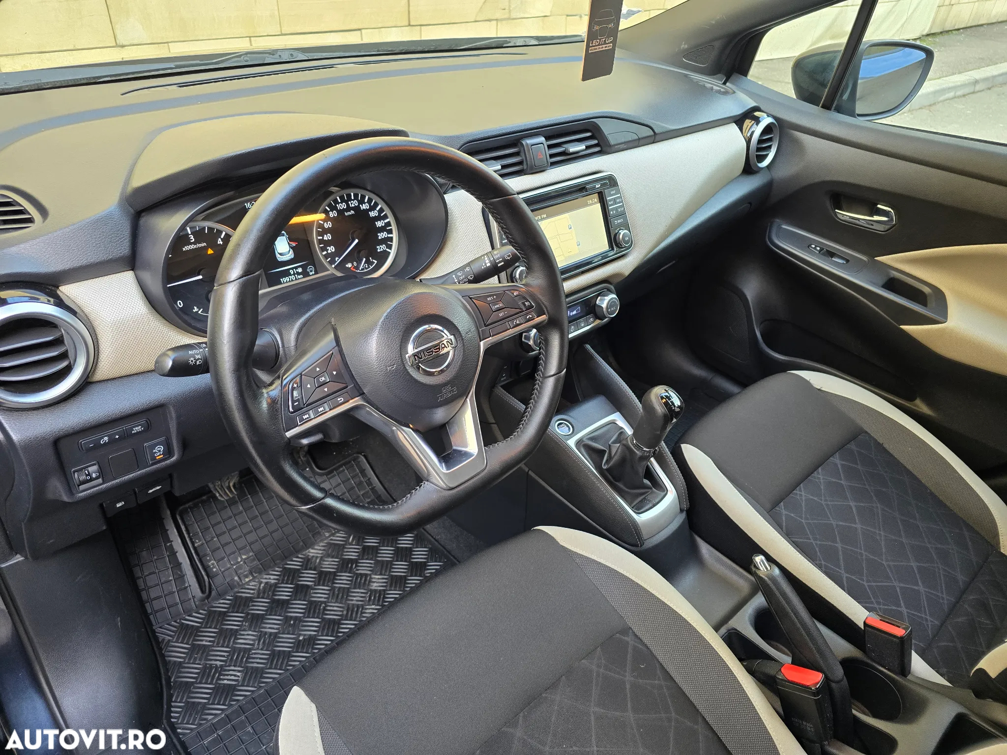 Nissan Micra 1.5 dCi Tekna - 7