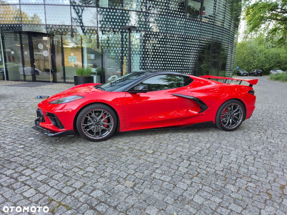 Chevrolet Corvette - 2