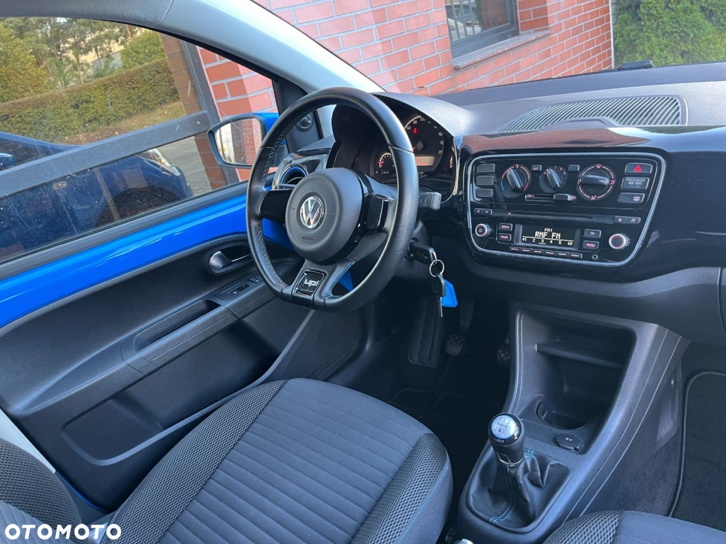 Volkswagen up! 1.0 street - 7