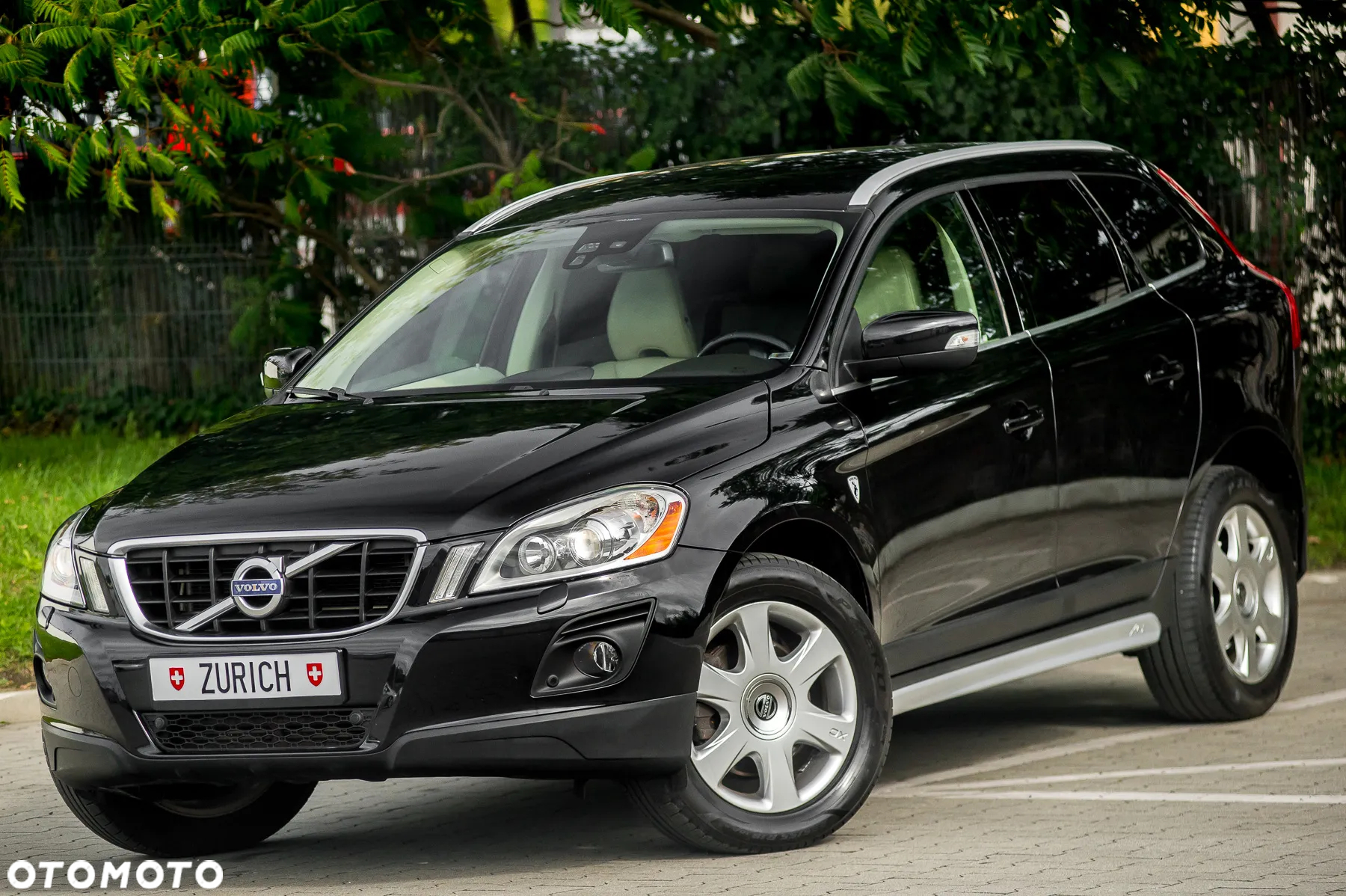 Volvo XC 60 D5 AWD Summum - 2