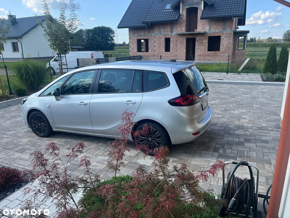 Opel Zafira 1.6 DIT Start/Stop 120 Jahre - 8