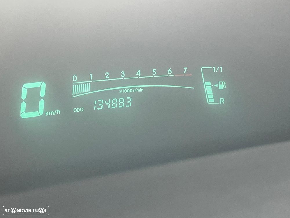 Toyota Yaris 1.0 VVT-i - 16