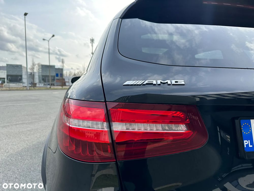 Mercedes-Benz GLC AMG 63 4-Matic+ - 12