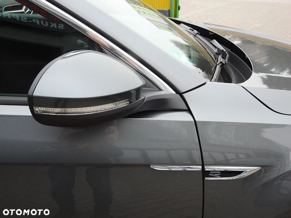 Volkswagen T-Roc 1.5 TSI OPF DSG R-Line - 6