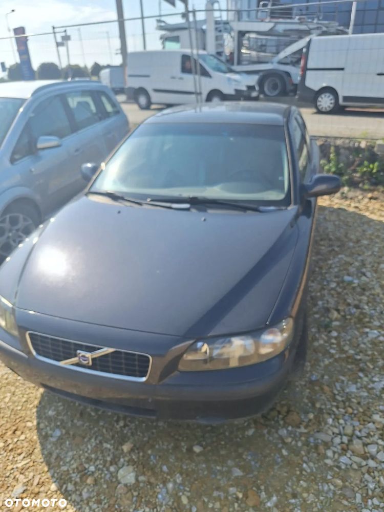 Volvo S60 - 4