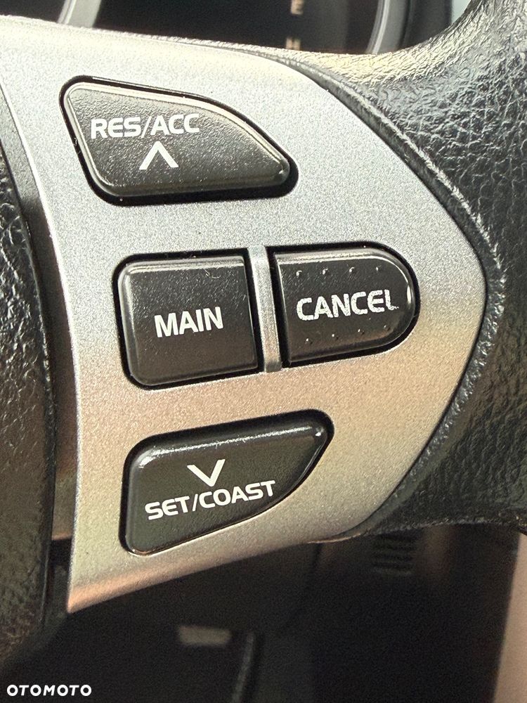 Suzuki Grand Vitara 2.0 Comfort Family - 24