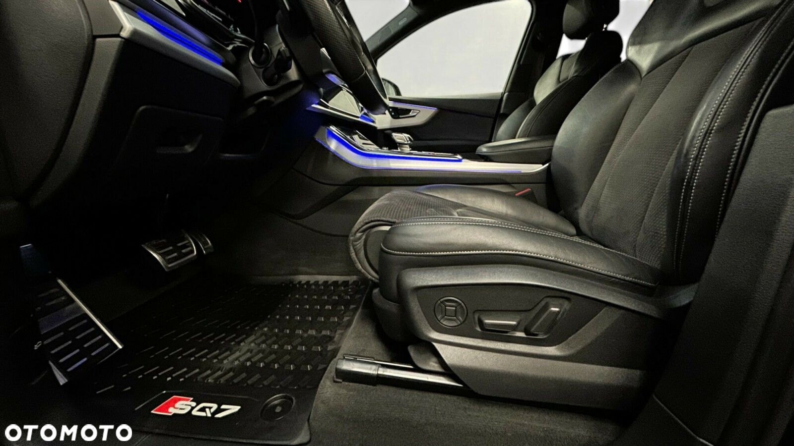 Audi SQ7 - 14