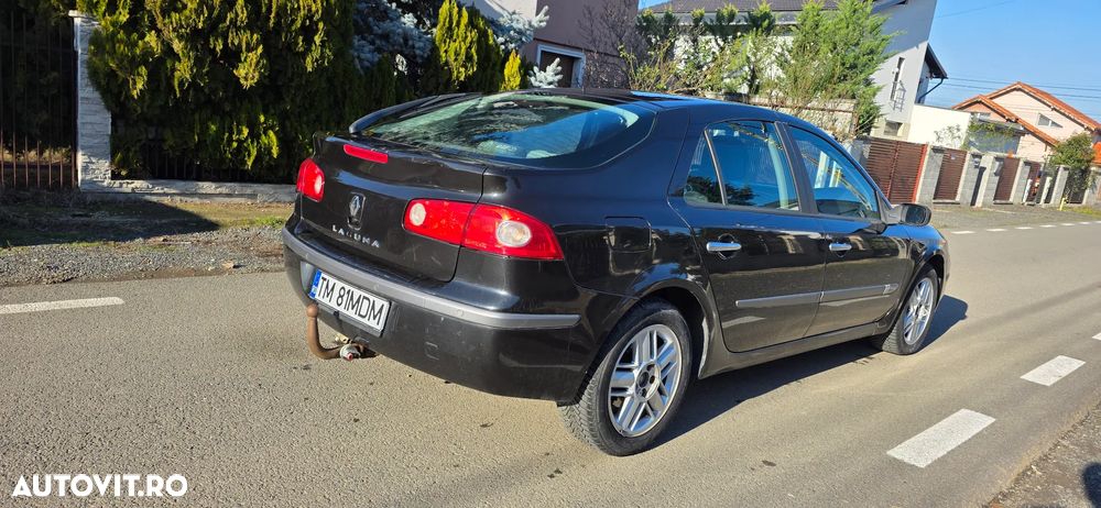 Renault Laguna 1.9 dCi Authentique - 4