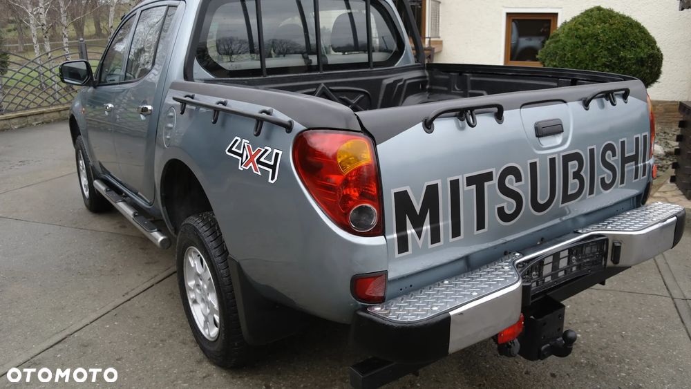 Mitsubishi L200 2.5 DID Invite AC - 8