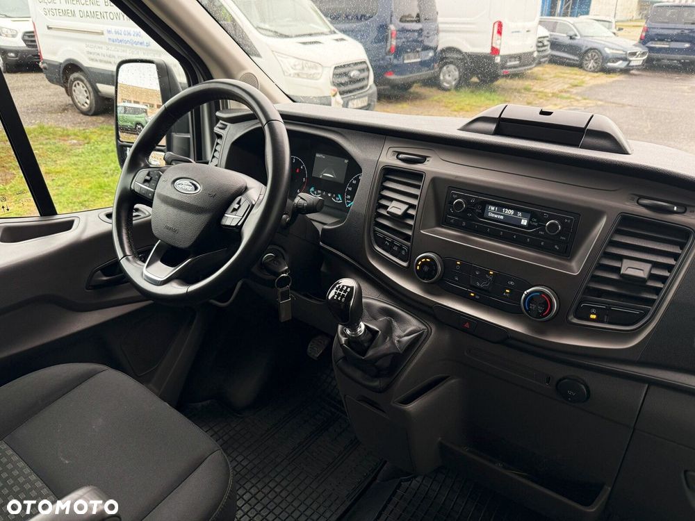 Ford transit TREND 350 L4 RWD - 21