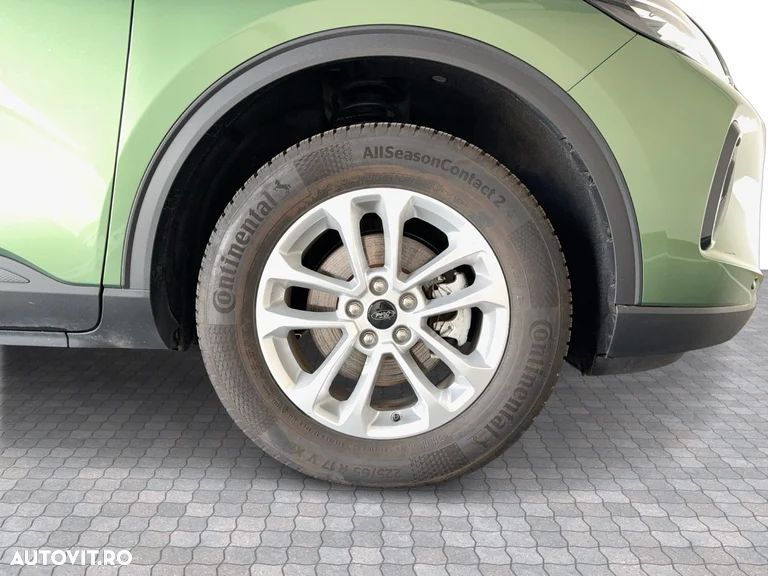 Ford Kuga - 9