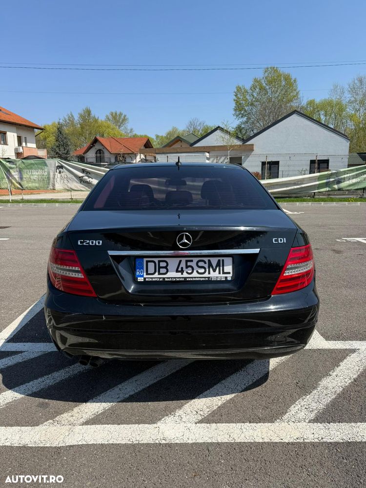 Mercedes-Benz C - 7