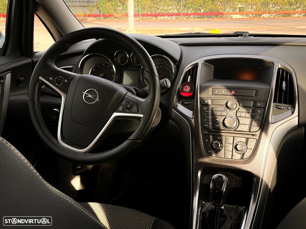 Opel Astra Sports Tourer 1.4 Cosmo - 10