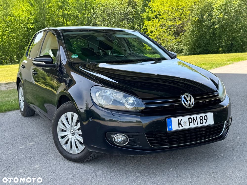 Volkswagen Golf - 2