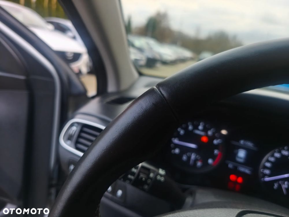 Hyundai i30 1.0 T-GDI GO - 12
