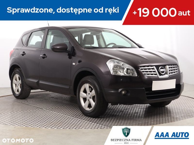 Nissan Qashqai - 1
