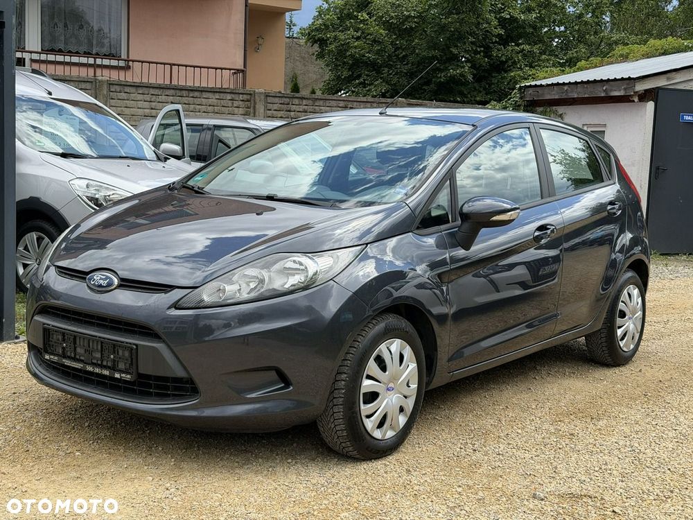 Ford Fiesta - 2