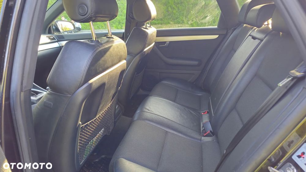 Audi A4 Avant 2.0 TDI DPF quattro S line Sportpaket (plus) - 19