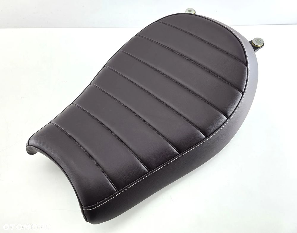 SIEDZENIE KIEROWCY KANAPA  TRIUMPH SCRAMBLER 400 - 1