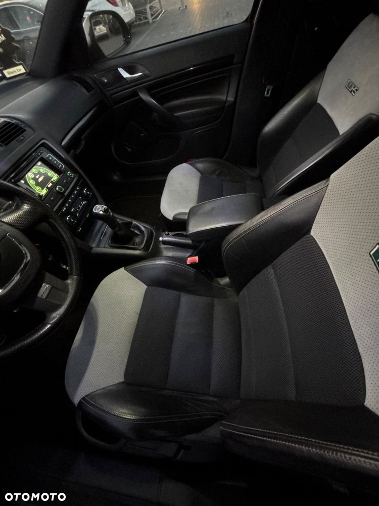 Skoda Octavia 2.0 TDI DPF RS - 15