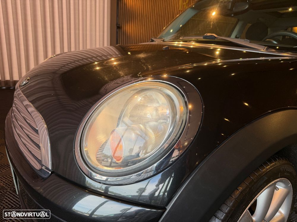 MINI 3 Portas Cooper D - 10