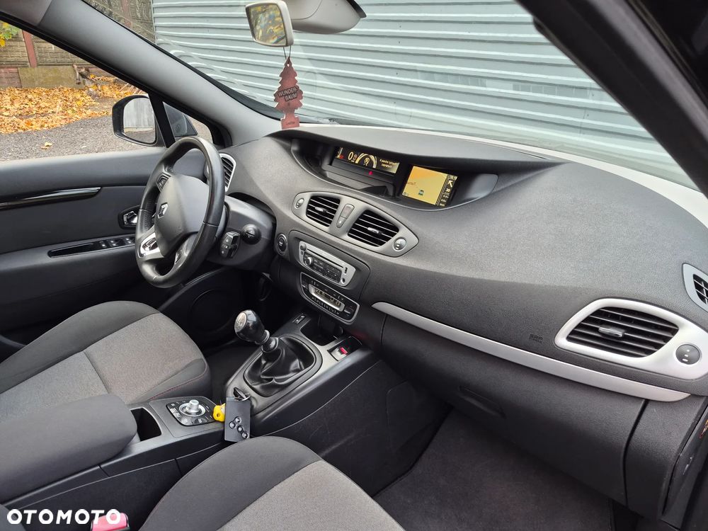 Renault Scenic 1.5 dCi Limited - 19