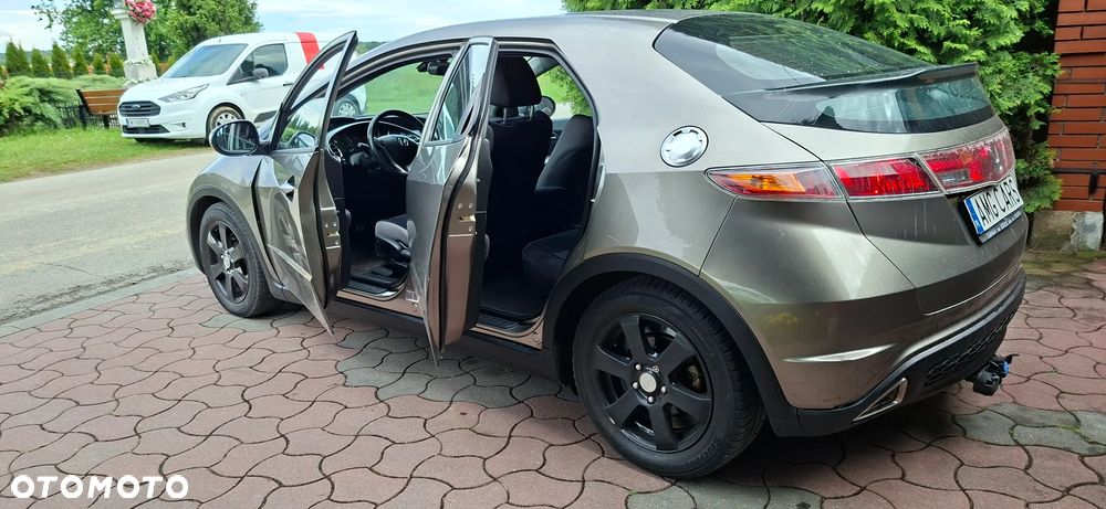 Honda Civic 1.8i-VTEC Sport - 24