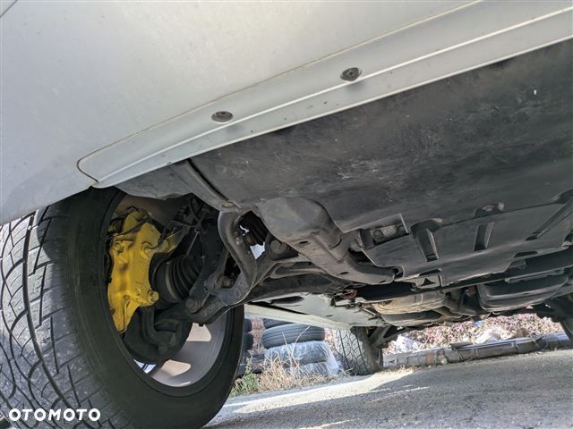 Volkswagen Touareg 6.0 W12 Automatik Sport Edition - 23