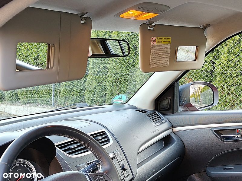 Suzuki Swift 1.2 Premium - 25