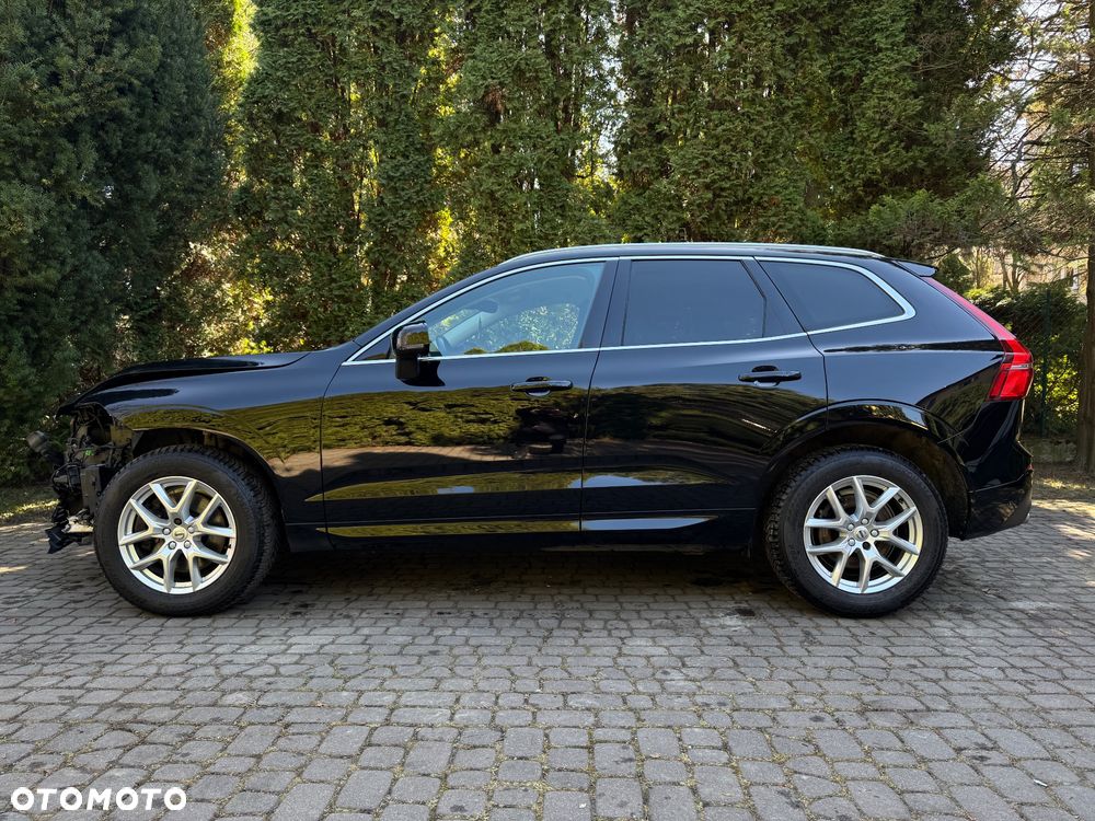 Volvo XC 60 D4 AWD Momentum - 3