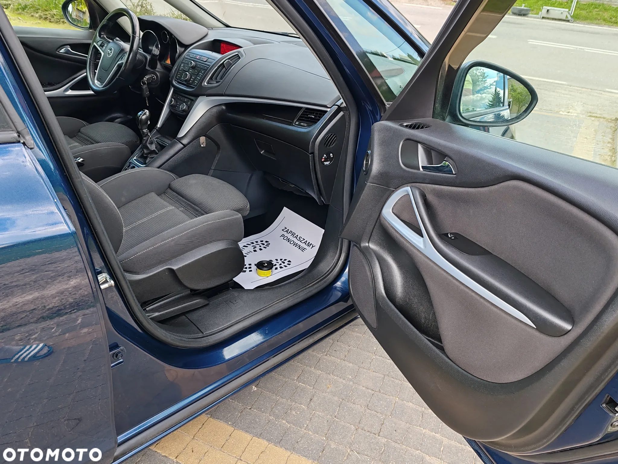 Opel Zafira - 12