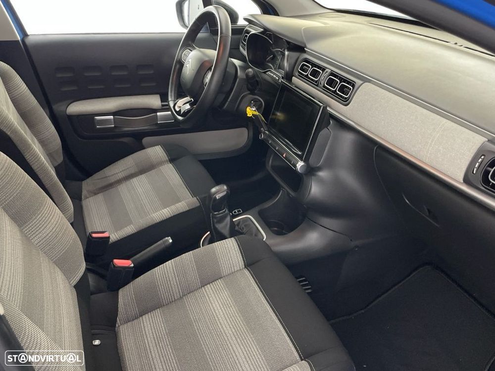 Citroën C3 1.2 PureTech Feel - 21