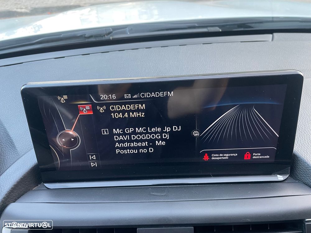 BMW 116 d Line Sport Shadow - 25