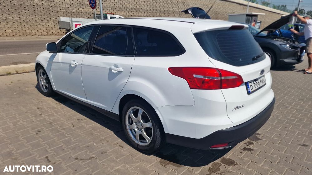 Ford Focus 1.0 EcoBoost Start Stop Trend - 8