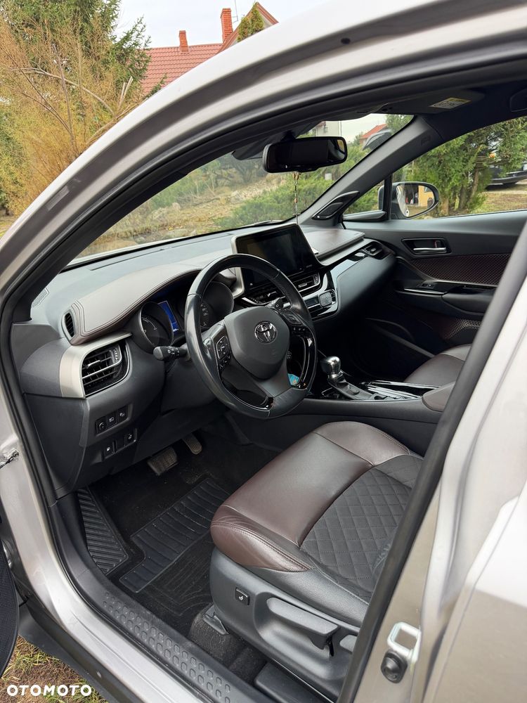 Toyota C-HR 1.8 Hybrid Prestige - 8