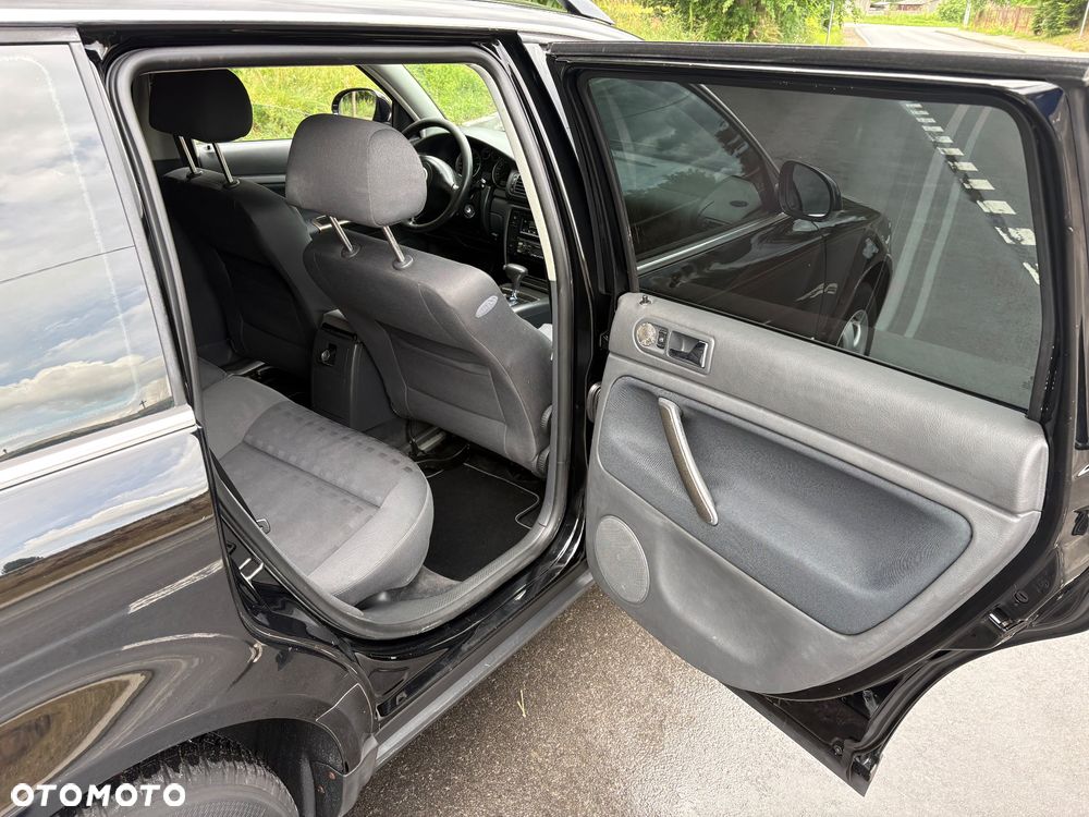 Volkswagen Passat - 31